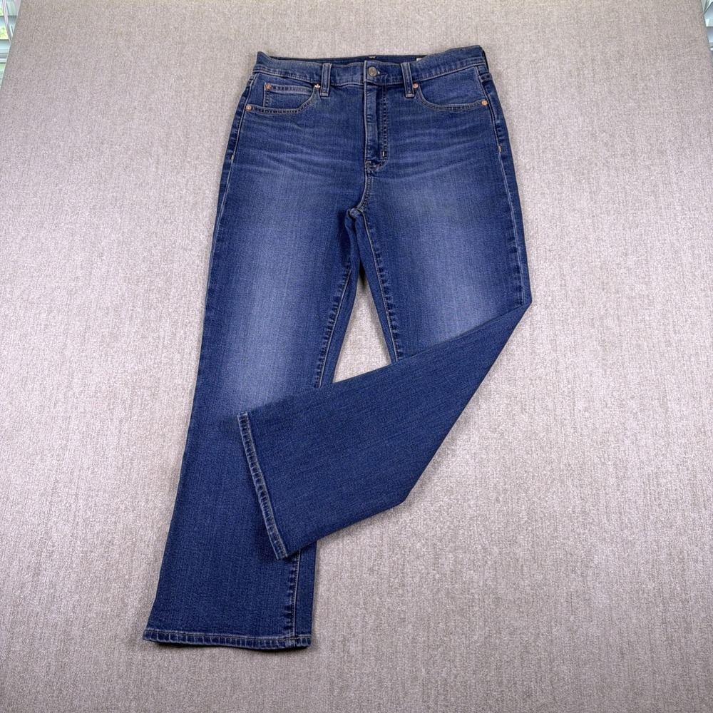 Gap Jeans Women Size 29/8R Kick Fit Straight Medium Wash High Rise Classic